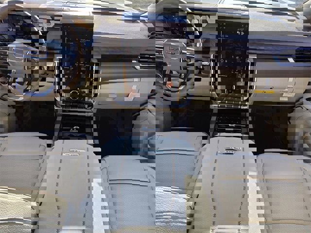 New 2026 GMC Yukon Denali w/ Sun & Power Step Package image 13