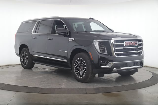 Used 2025 GMC Yukon XL Elevation w/ LPO, Floor Liner Package AWD/4WD image 2