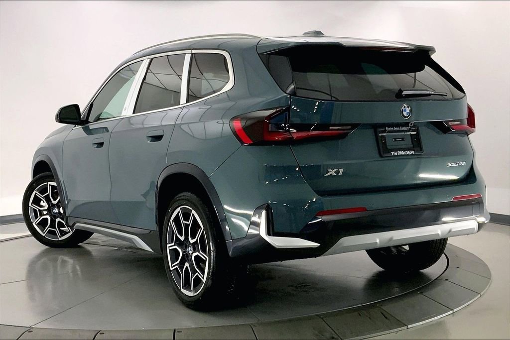 New 2026 BMW X1 xDrive28i w/ Technology Package image 2