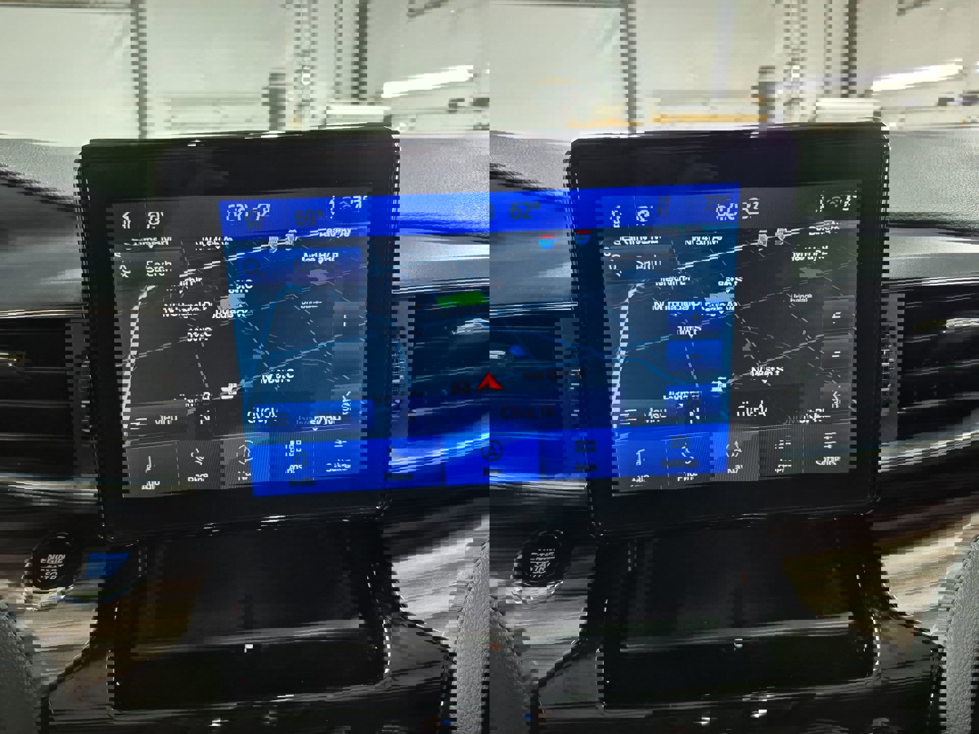 Used 2023 Ford Explorer Limited image 15