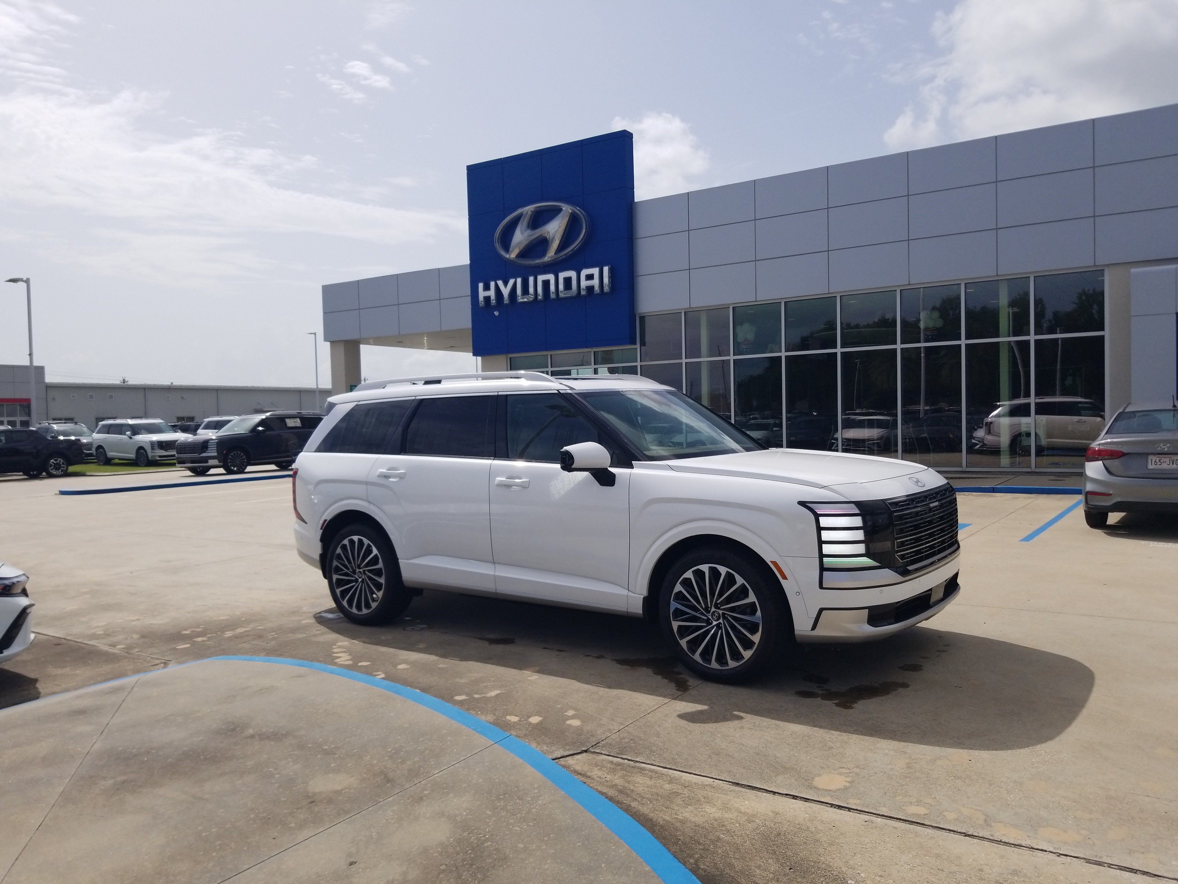 New 2026 Hyundai Palisade Calligraphy AWD/4WD image 1