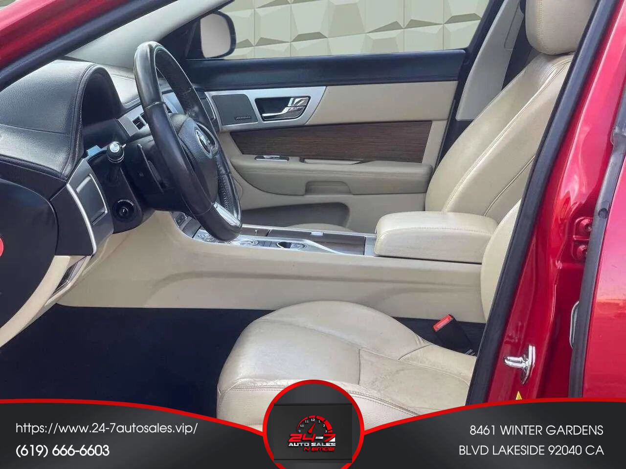 Used 2015 Jaguar XF Premium image 12