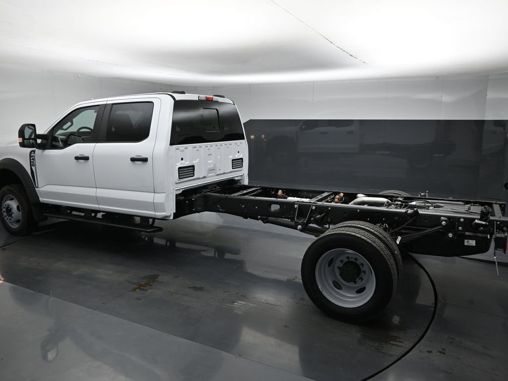New 2026 Ford F450 XL w/ XL Chrome Package RWD image 4