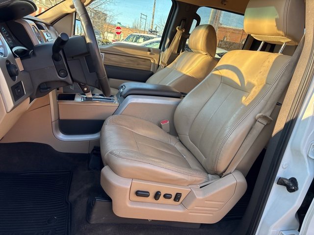 Used 2011 Ford F150 Lariat w/ Lariat Chrome Pkg image 18