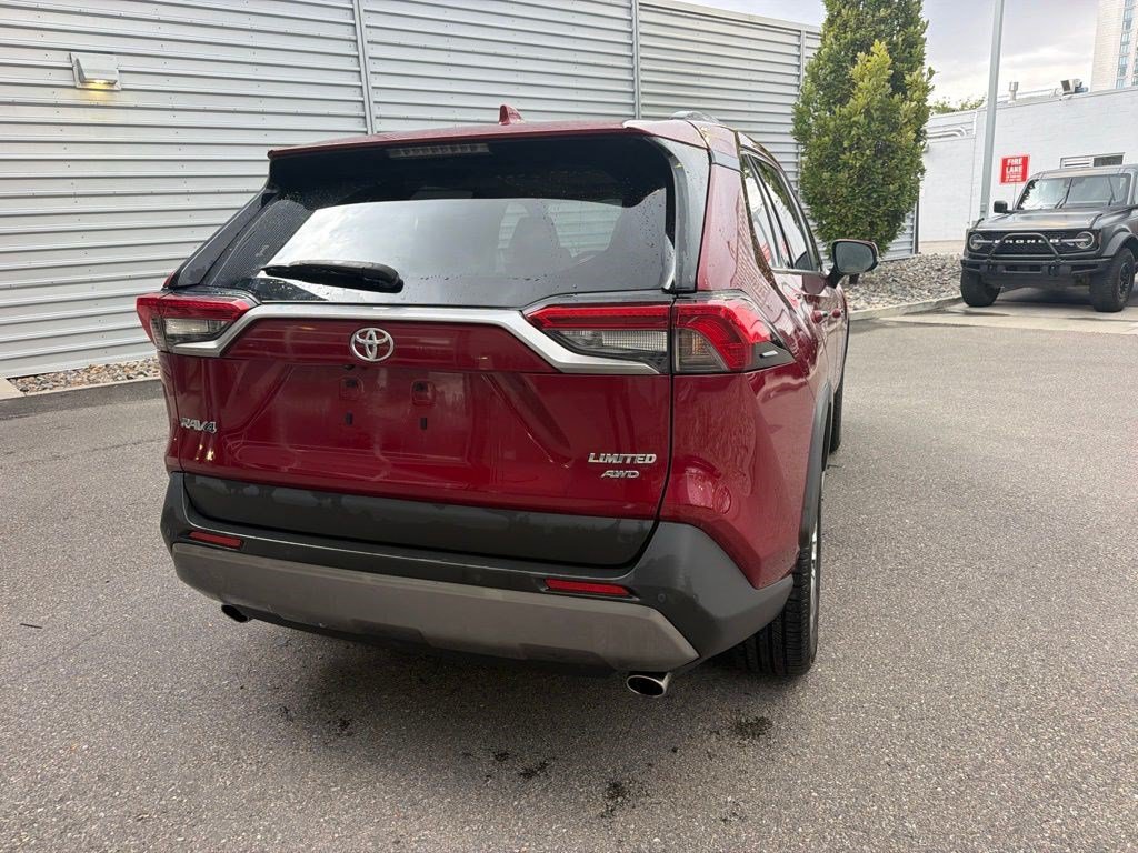 Used 2021 Toyota RAV4 Limited AWD/4WD image 6