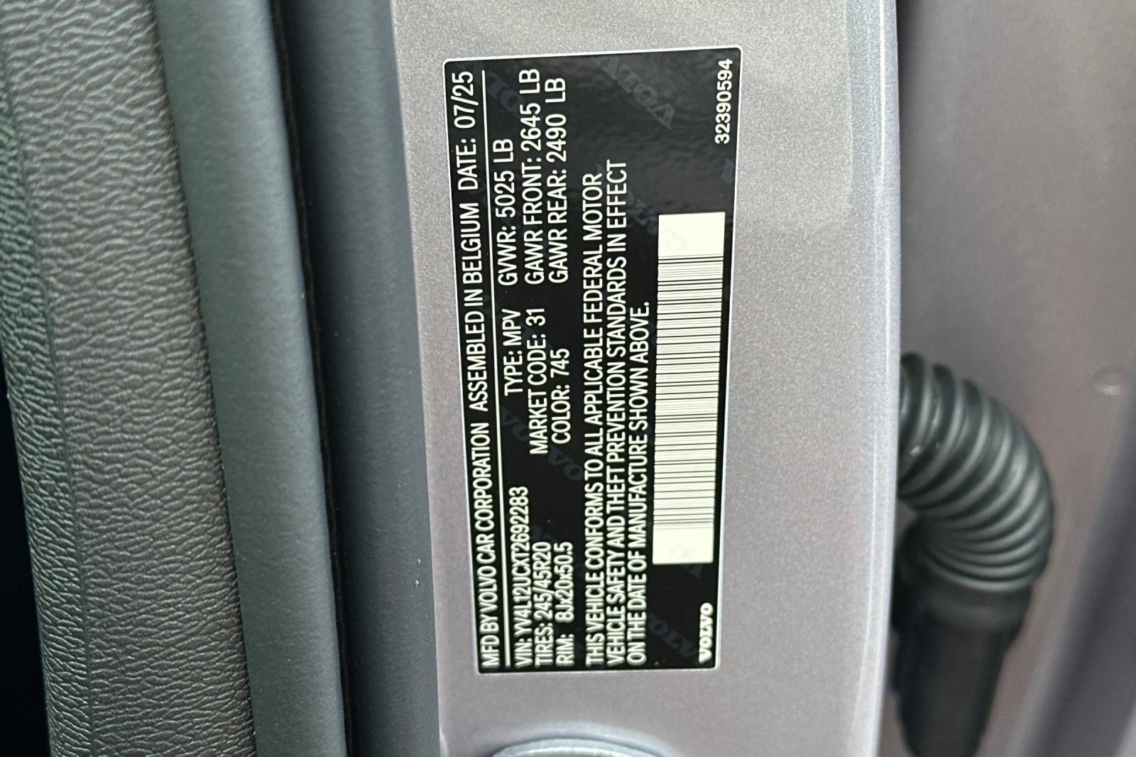 New 2026 Volvo XC40 B5 Plus w/ Climate Package image 27