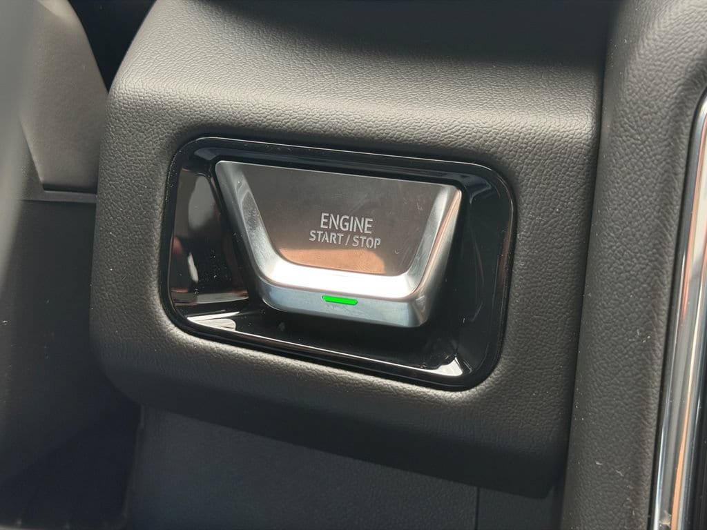 New 2026 GMC Yukon XL Denali w/ Denali Reserve Package AWD/4WD image 23