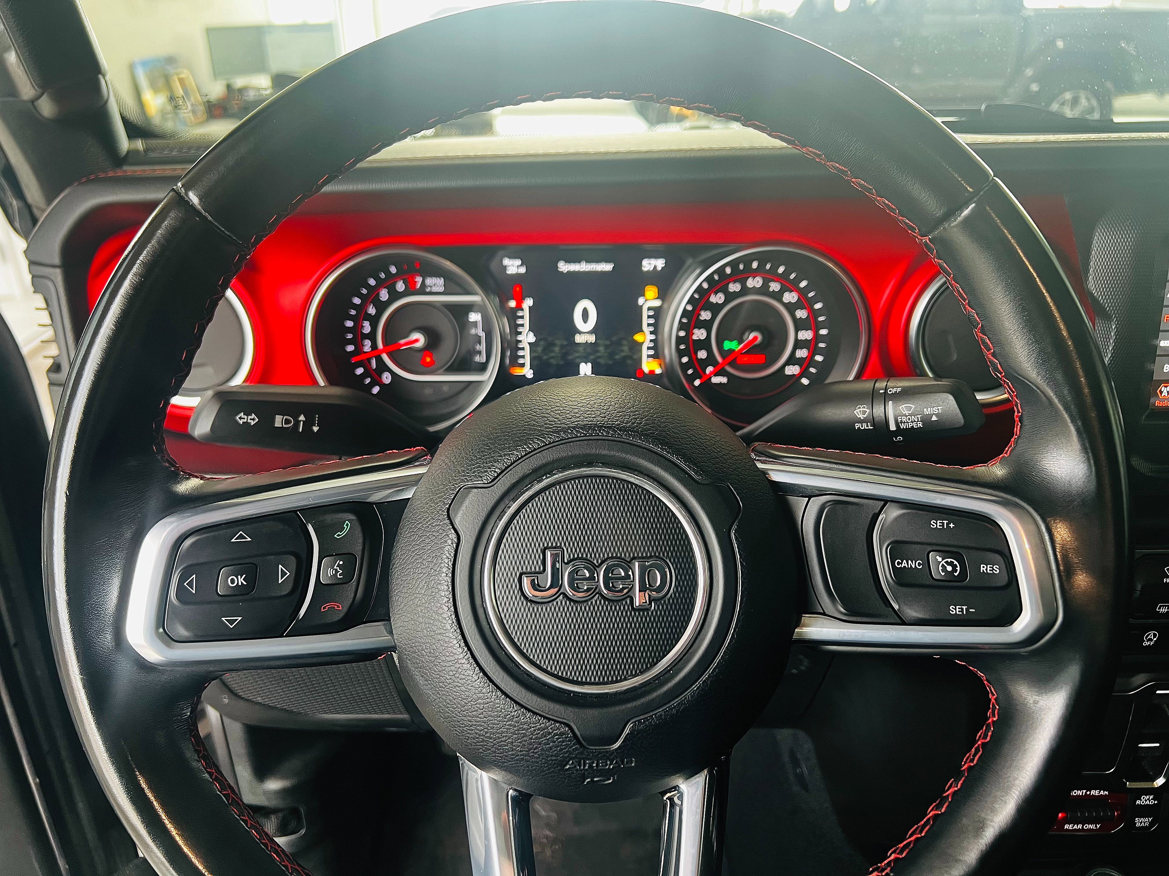 Used 2020 Jeep Gladiator Rubicon image 11