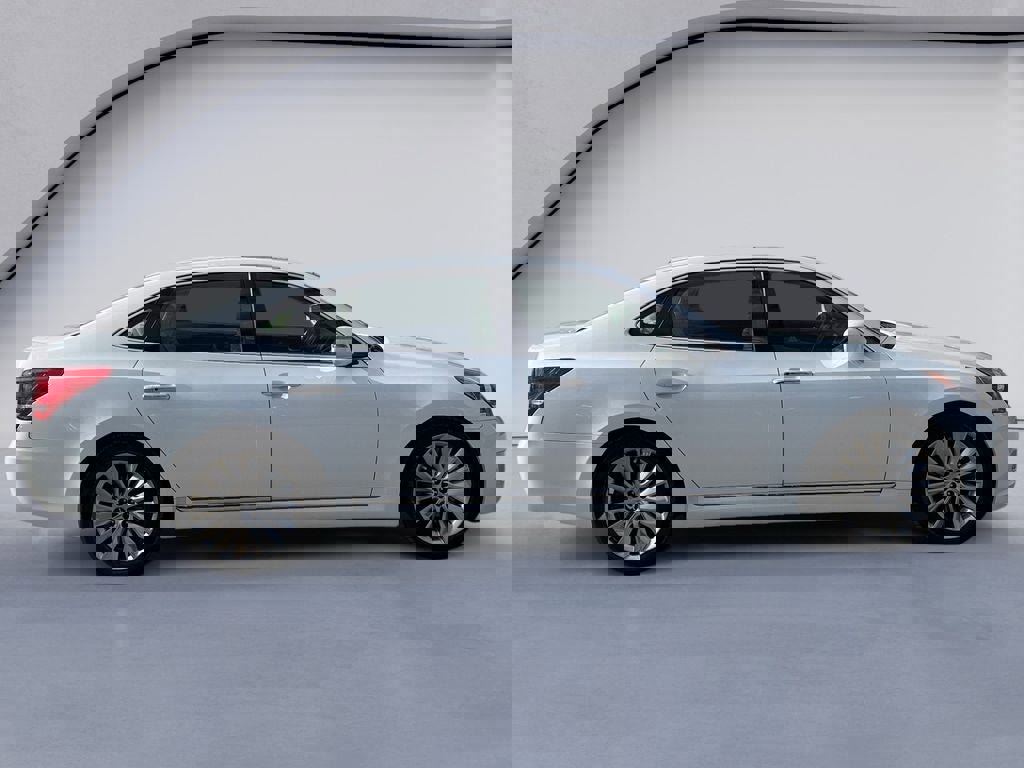 Used 2014 Hyundai Equus Signature image 6