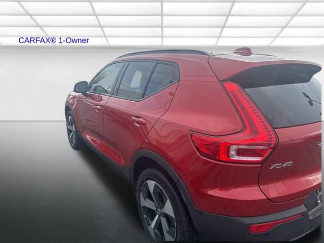 Certified 2023 Volvo XC40 B5 Plus w/ Climate Package image 13