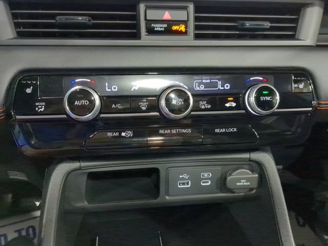 New 2025 Honda Pilot TrailSport image 24