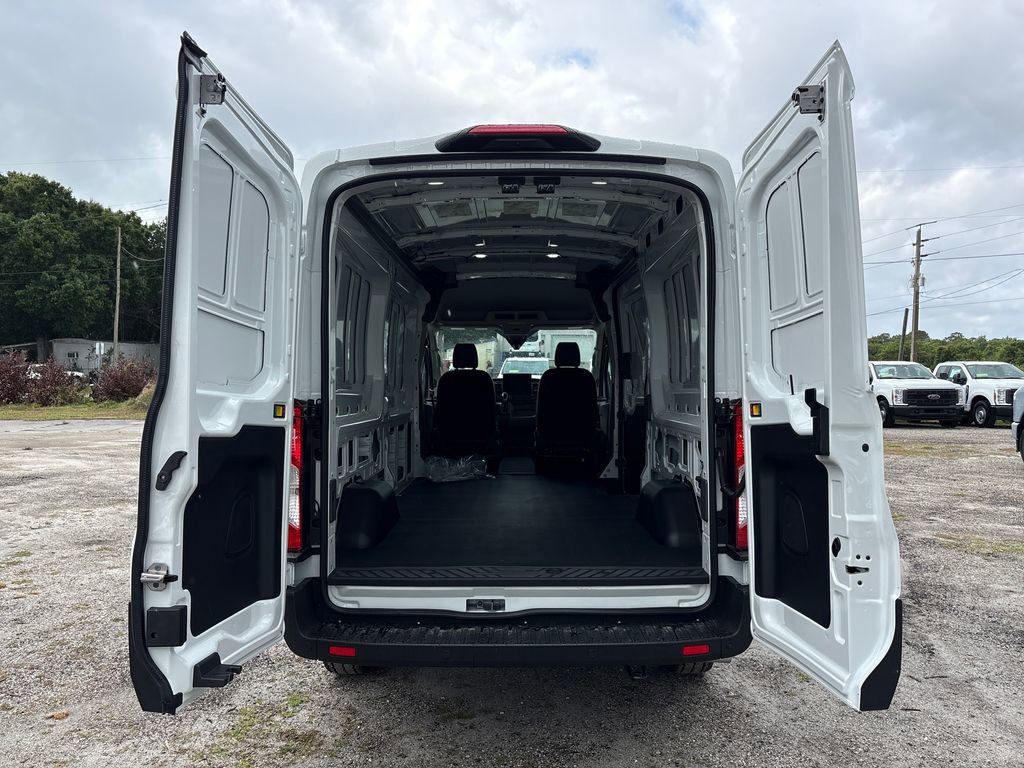 New 2026 Ford Transit 250 148 Medium Roof RWD image 10