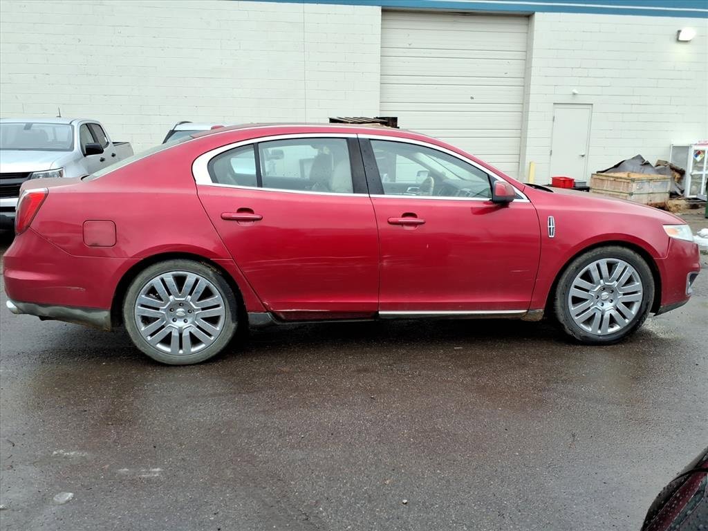 Used 2010 Lincoln MKS image 6