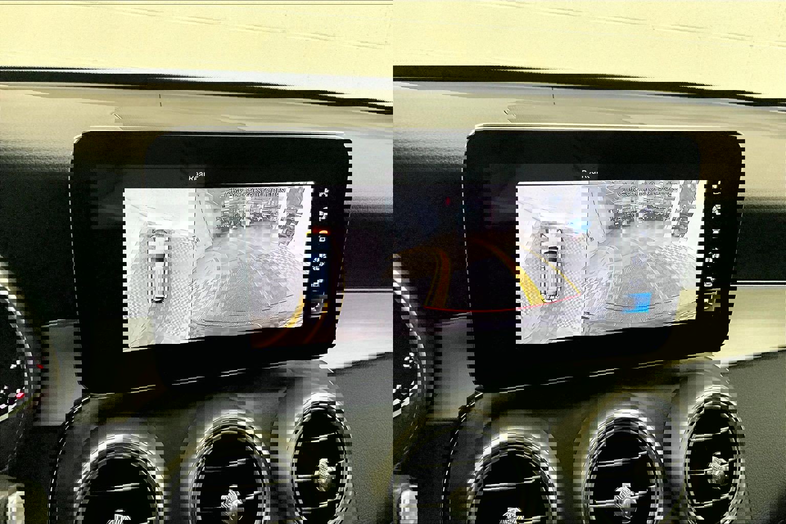 Used 2021 Mercedes-Benz GLC 300 image 29