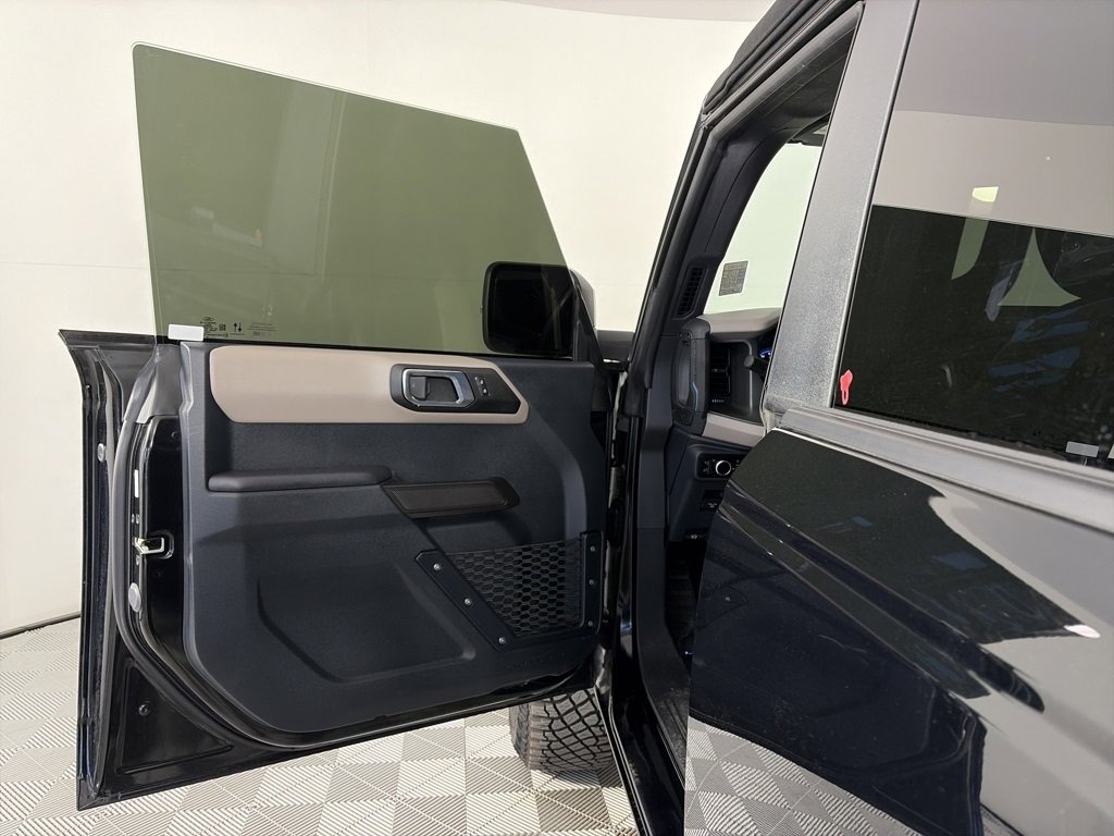 Certified 2024 Ford Bronco Wildtrak image 10