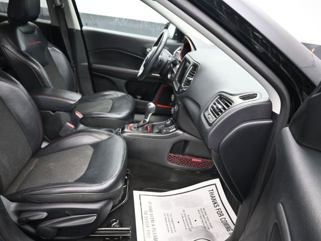 Used 2018 Jeep Compass Trailhawk w/ Navigation Group image 9