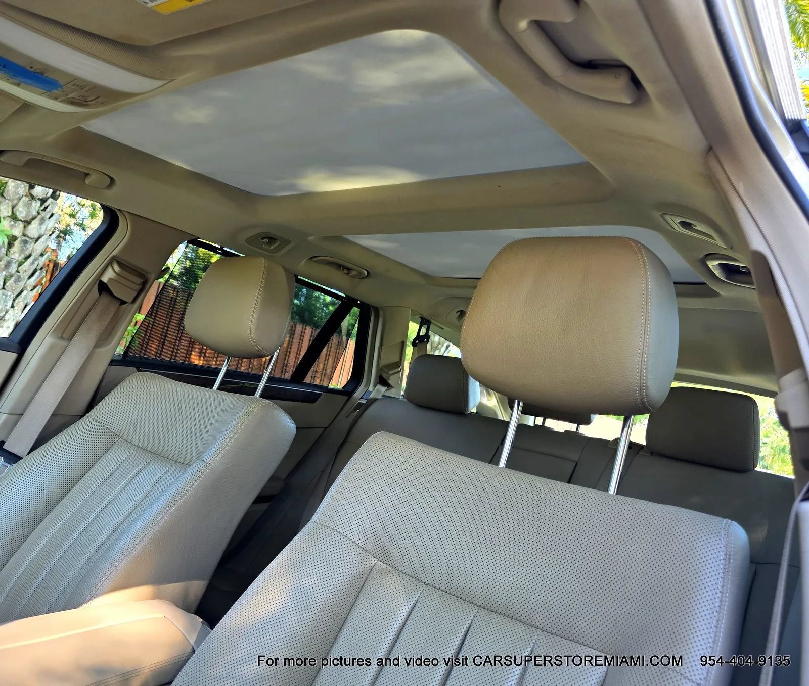 Used 2011 Mercedes-Benz E 350 4MATIC Wagon image 27