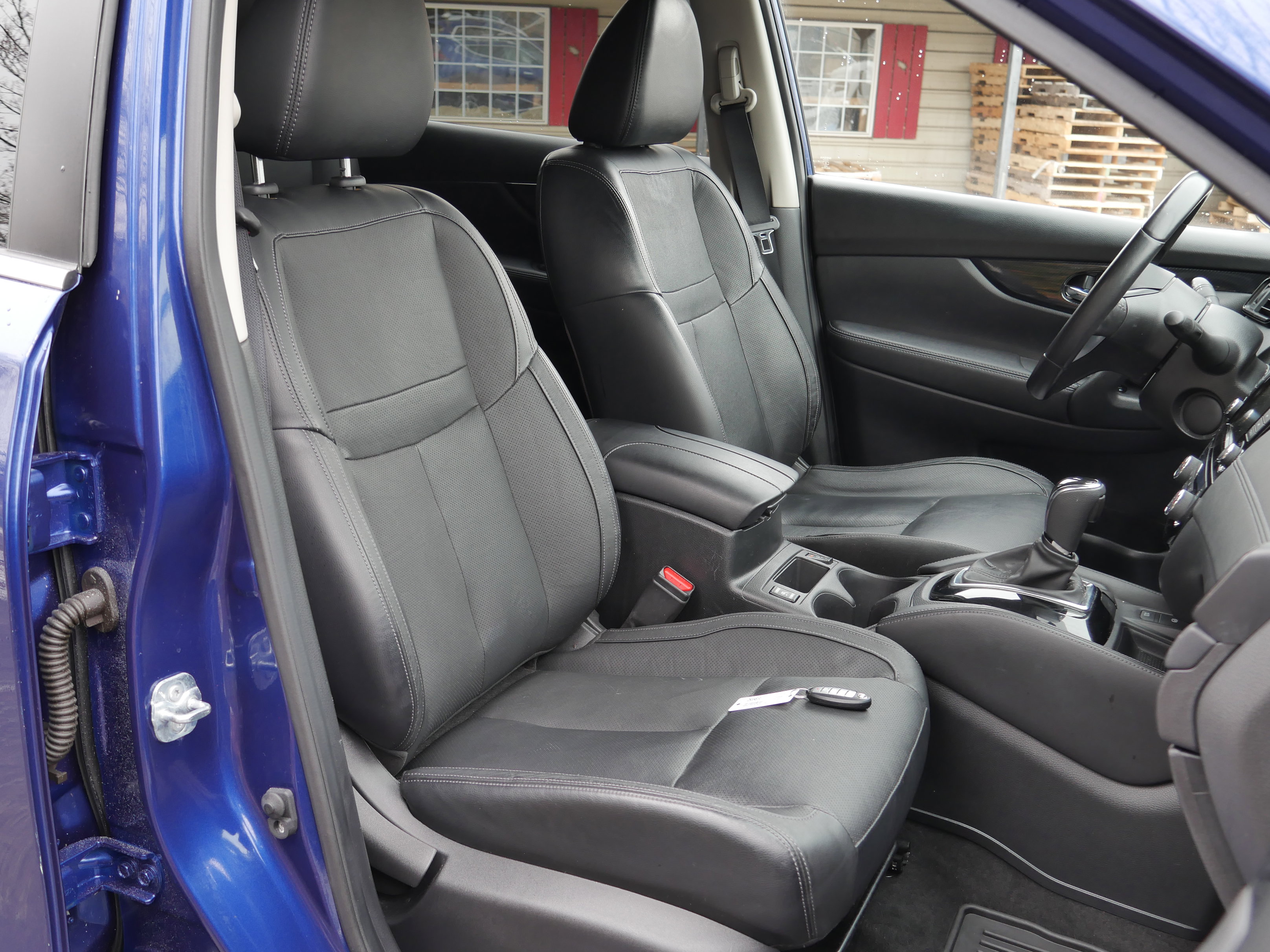 Used 2018 Nissan Rogue SL w/ Premium Package image 26