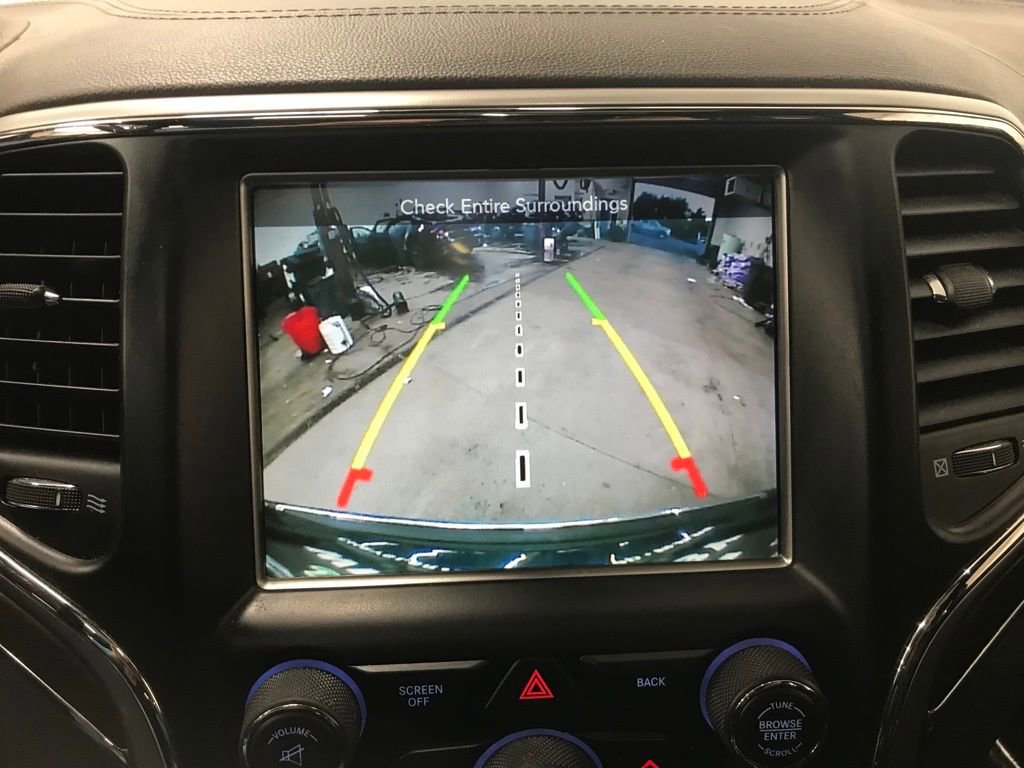 Used 2017 Jeep Grand Cherokee Overland w/ Jeep Active Safety Group image 20