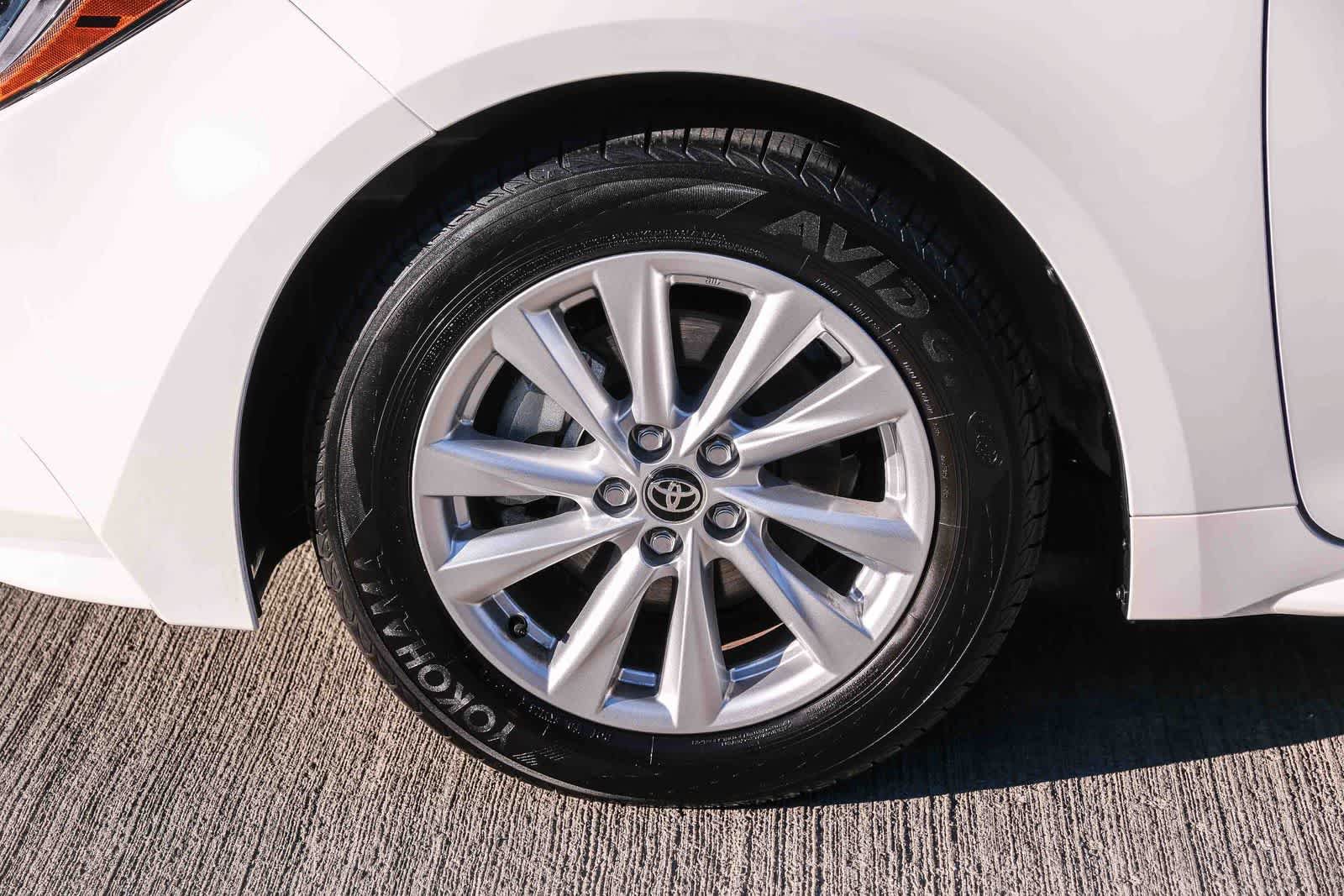 Certified 2026 Toyota Corolla LE w/ LE Premium Package FWD image 10