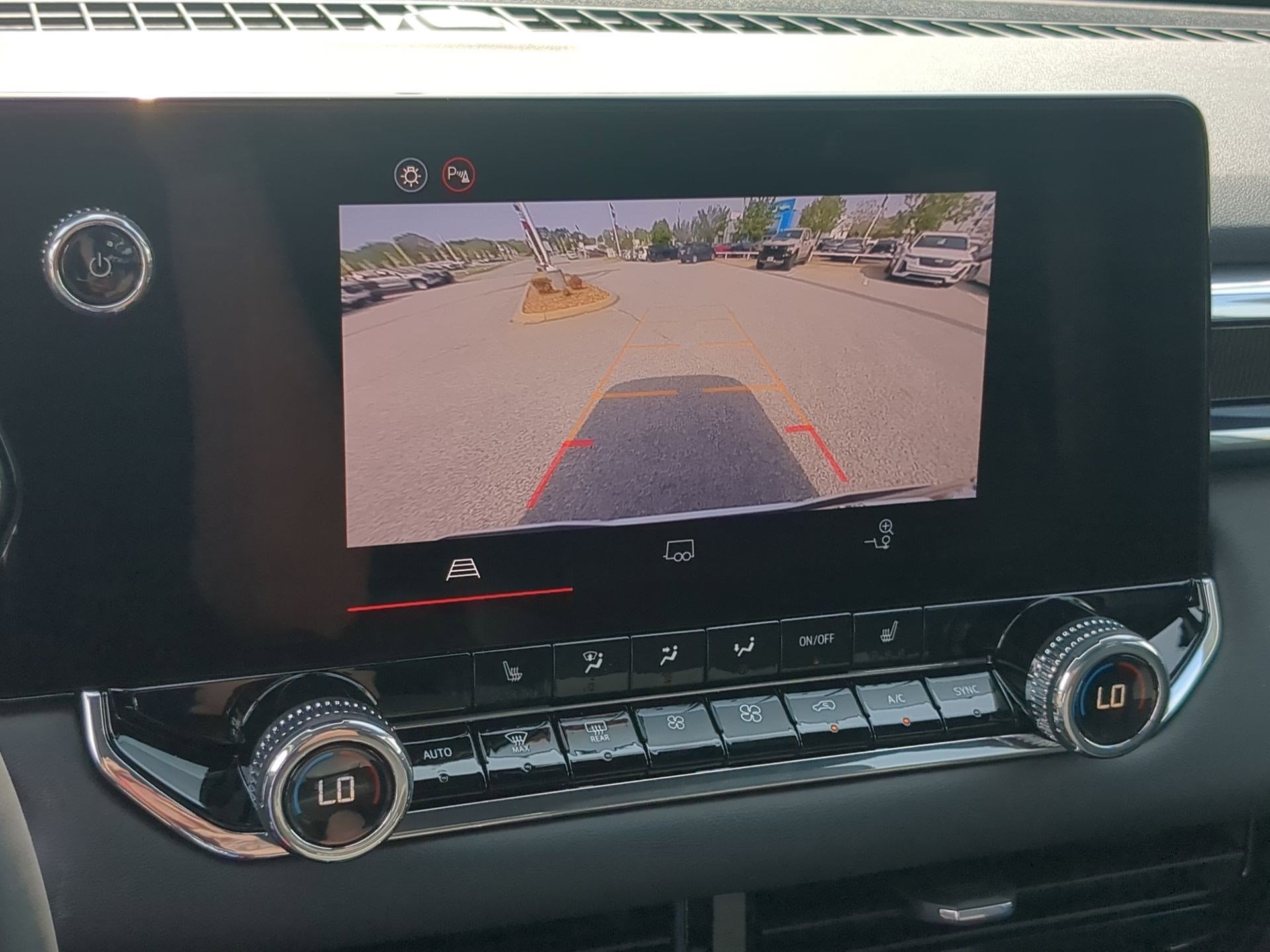 New 2026 GMC Canyon Elevation w/ Convenience Package image 16