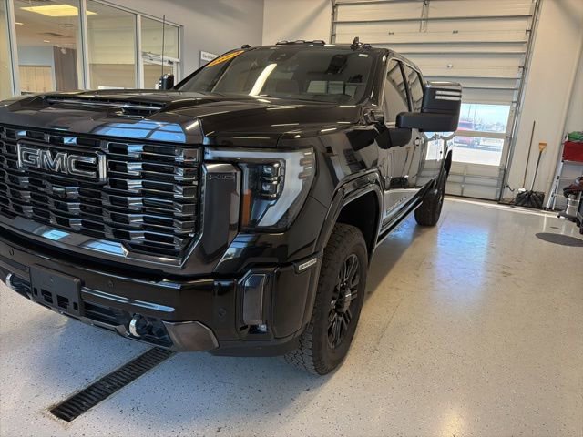 Used 2024 GMC Sierra 3500 Denali Ultimate image 6