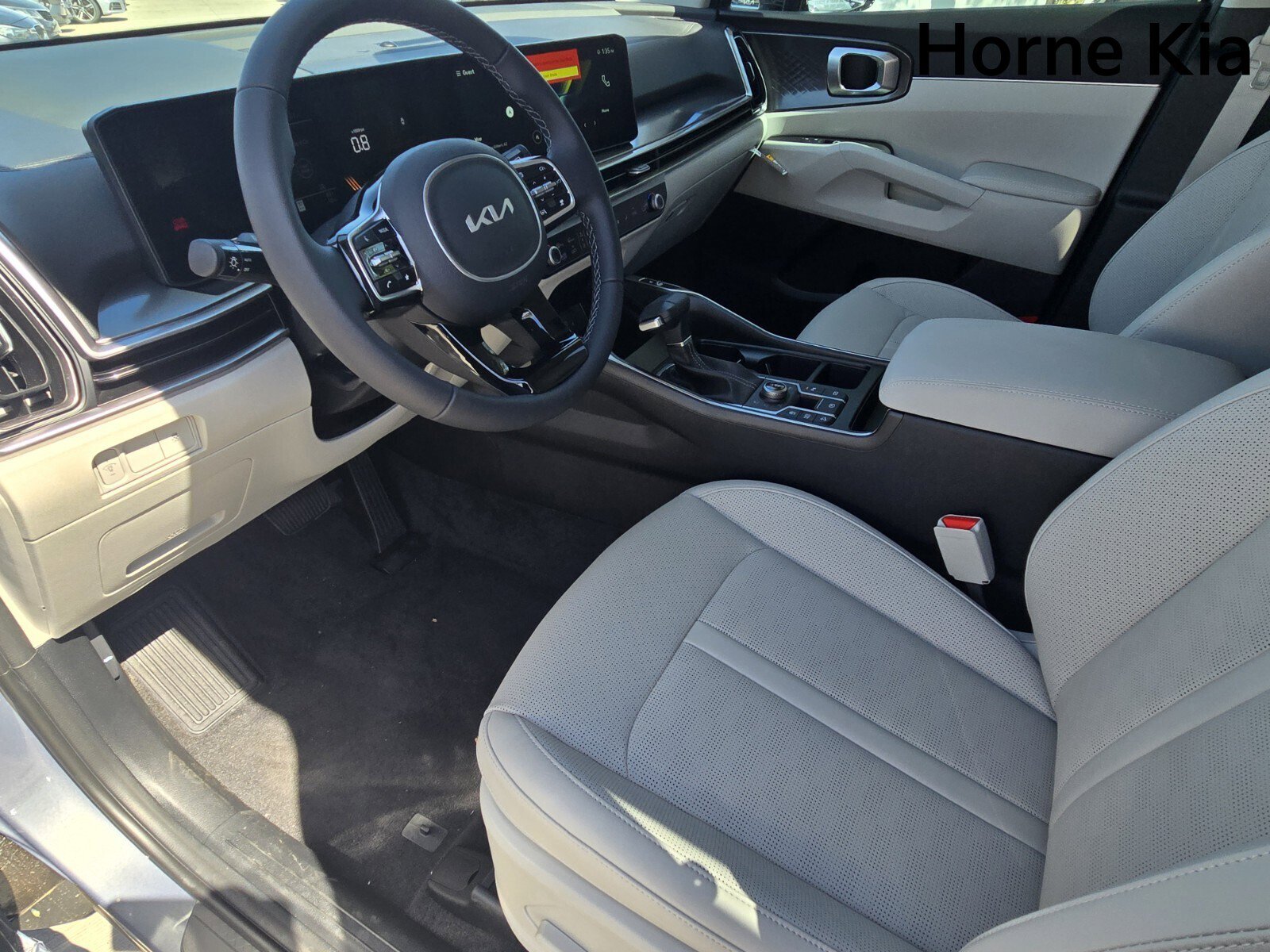 New 2025 Kia Sorento S image 14