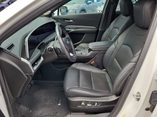 Used 2024 Cadillac XT4 Premium Luxury AWD/4WD image 22