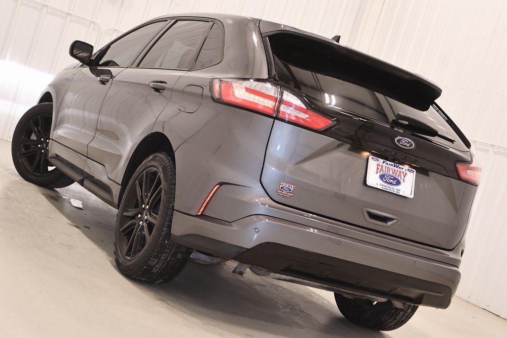 Certified 2023 Ford Edge ST-Line image 40