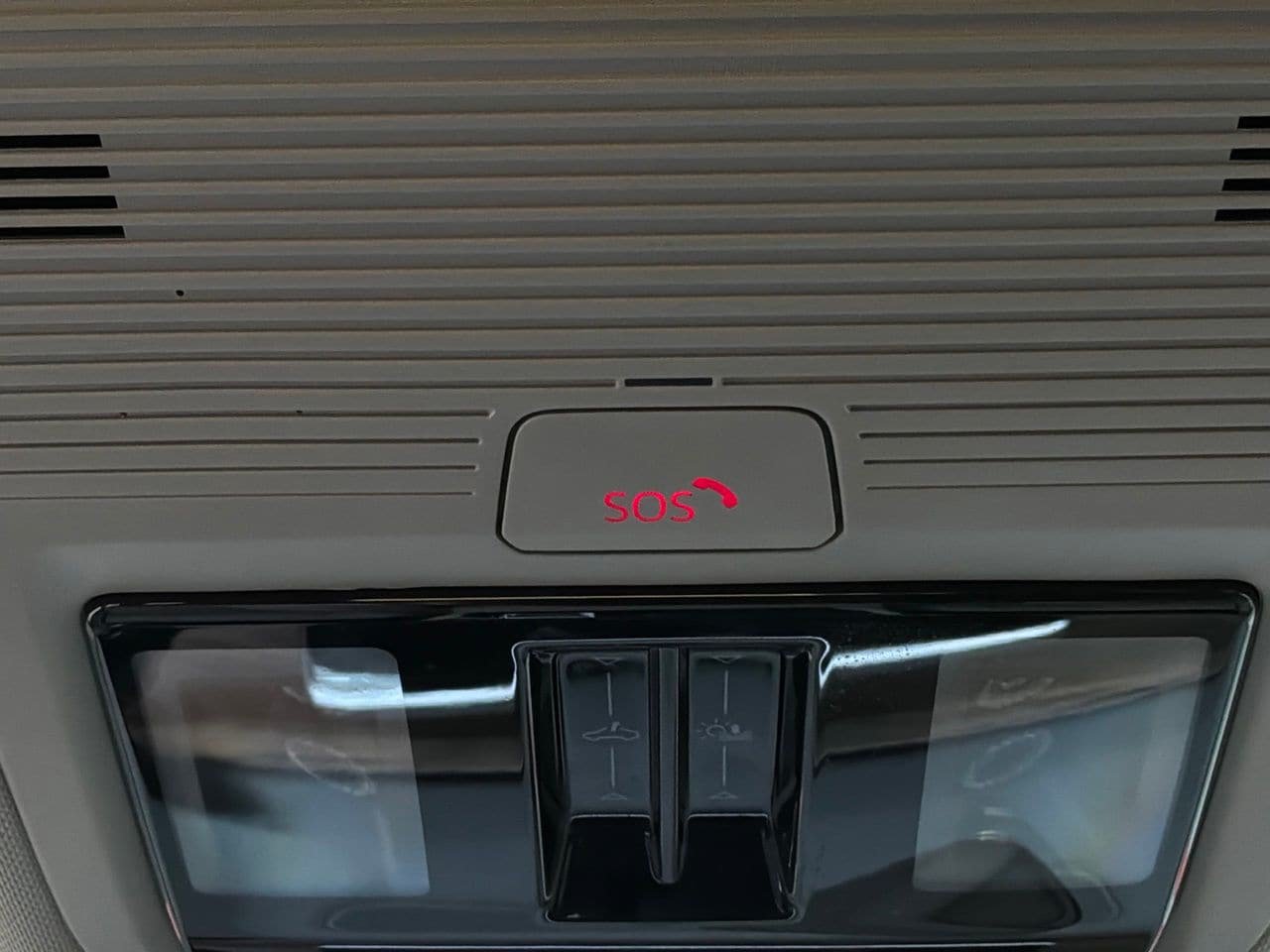 Used 2026 Volkswagen Atlas SE FWD image 20