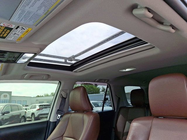 Used 2021 Toyota 4Runner Limited AWD/4WD image 18