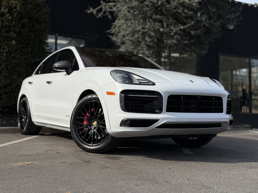 Used 2023 Porsche Cayenne GTS image 8