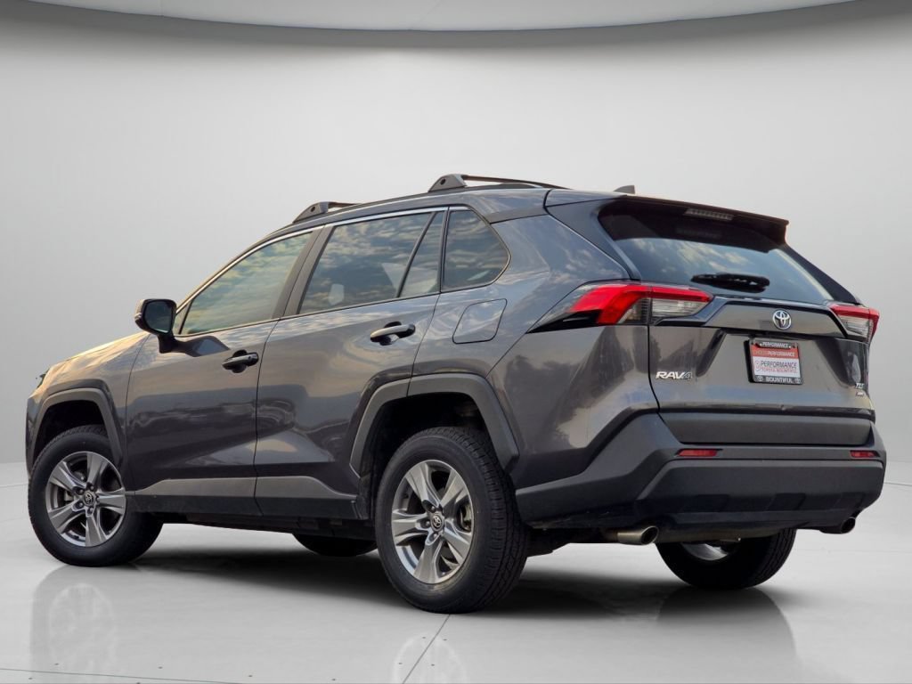 Used 2024 Toyota RAV4 XLE AWD/4WD image 20