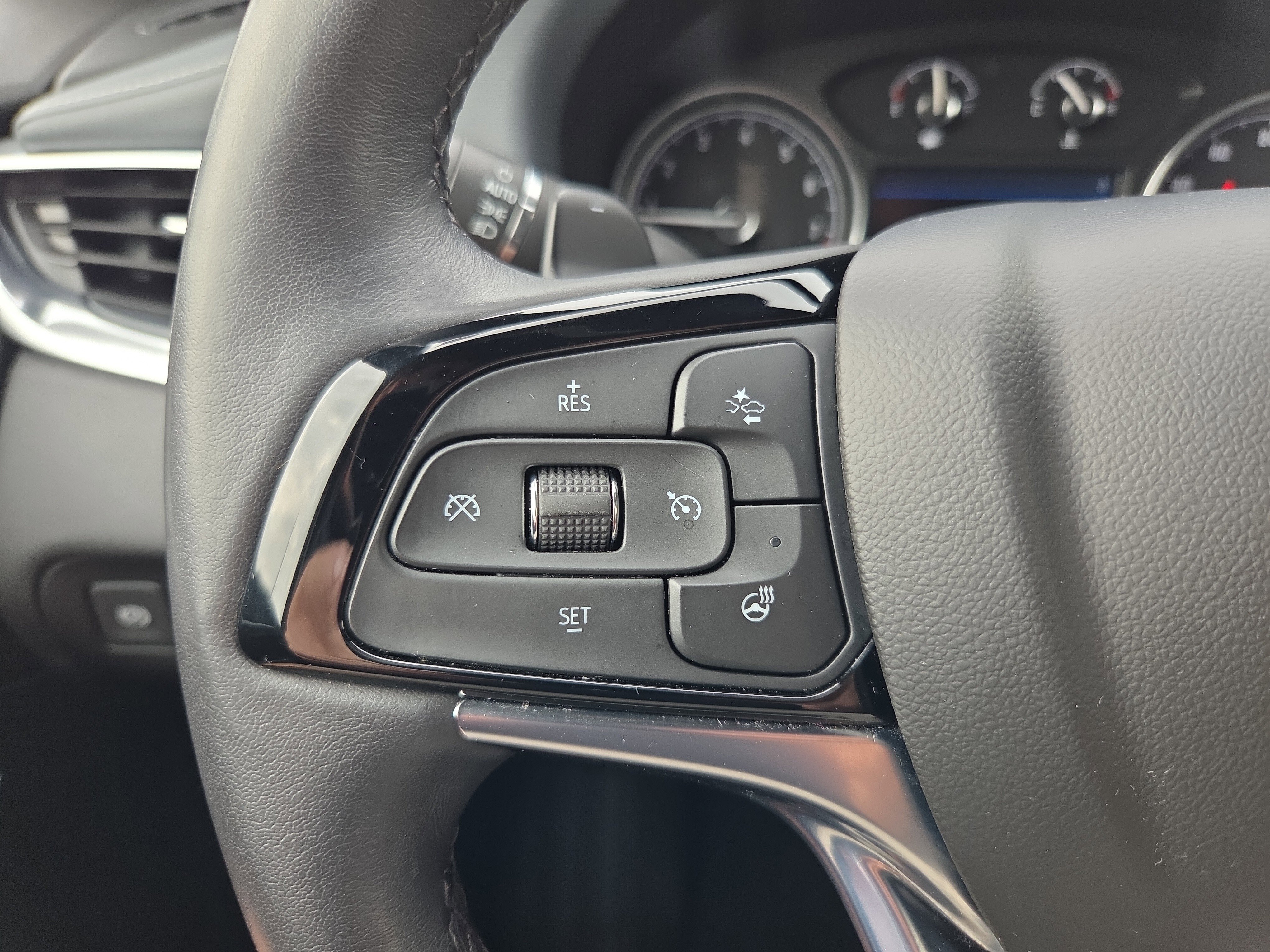 Used 2024 Buick Enclave Essence w/ Sport Touring Edition image 24