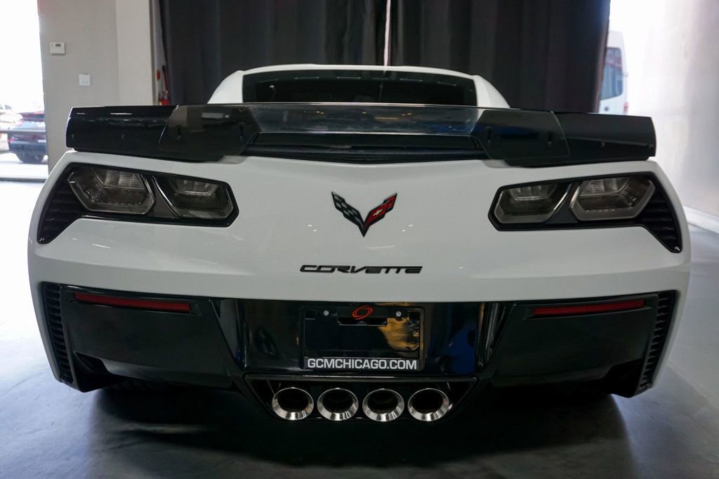 Used 2019 Chevrolet Corvette Z06 w/ Z07 Performance Package image 16