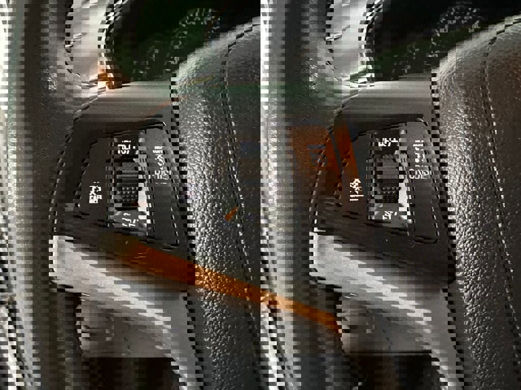 Used 2018 Chevrolet Trax LT w/ LT Convenience Package image 13