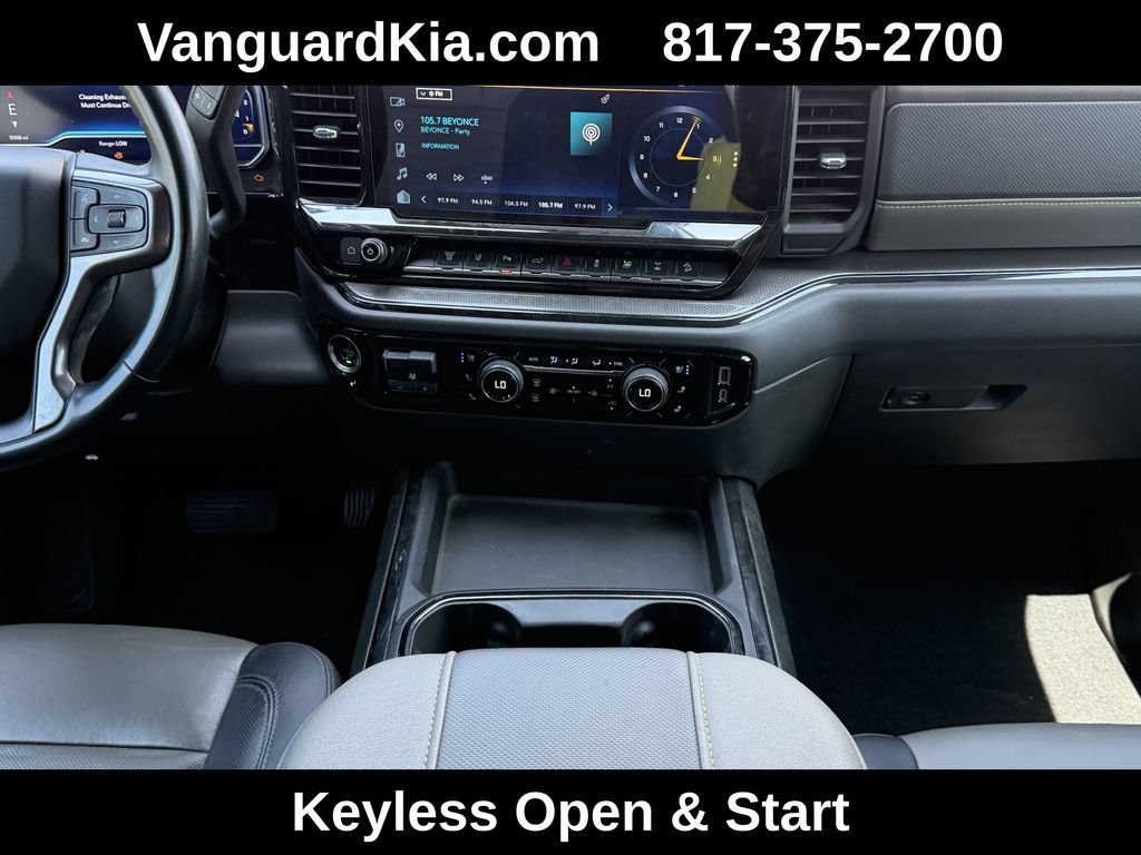 Used 2024 Chevrolet Silverado 2500 ZR2 w/ Technology Package AWD/4WD image 14
