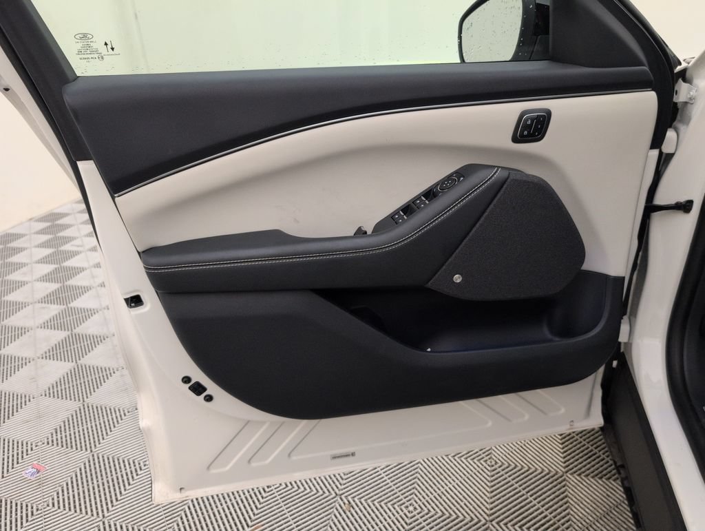 Used 2023 Ford Mustang Mach-E Premium RWD image 34