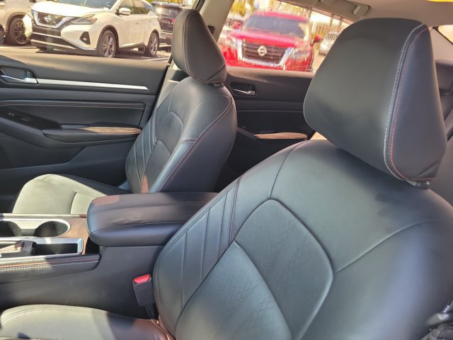 Certified 2023 Nissan Altima 2.5 SR w/ SR Premium Package FWD image 18
