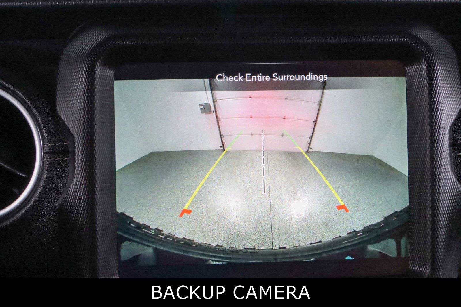 Used 2022 Jeep Wrangler Unlimited Sahara w/ Cold Weather Group image 21