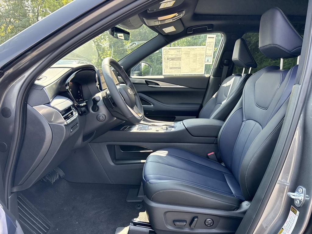 New 2027 INFINITI QX60 Sport w/ Dark Cargo Package AWD/4WD image 16