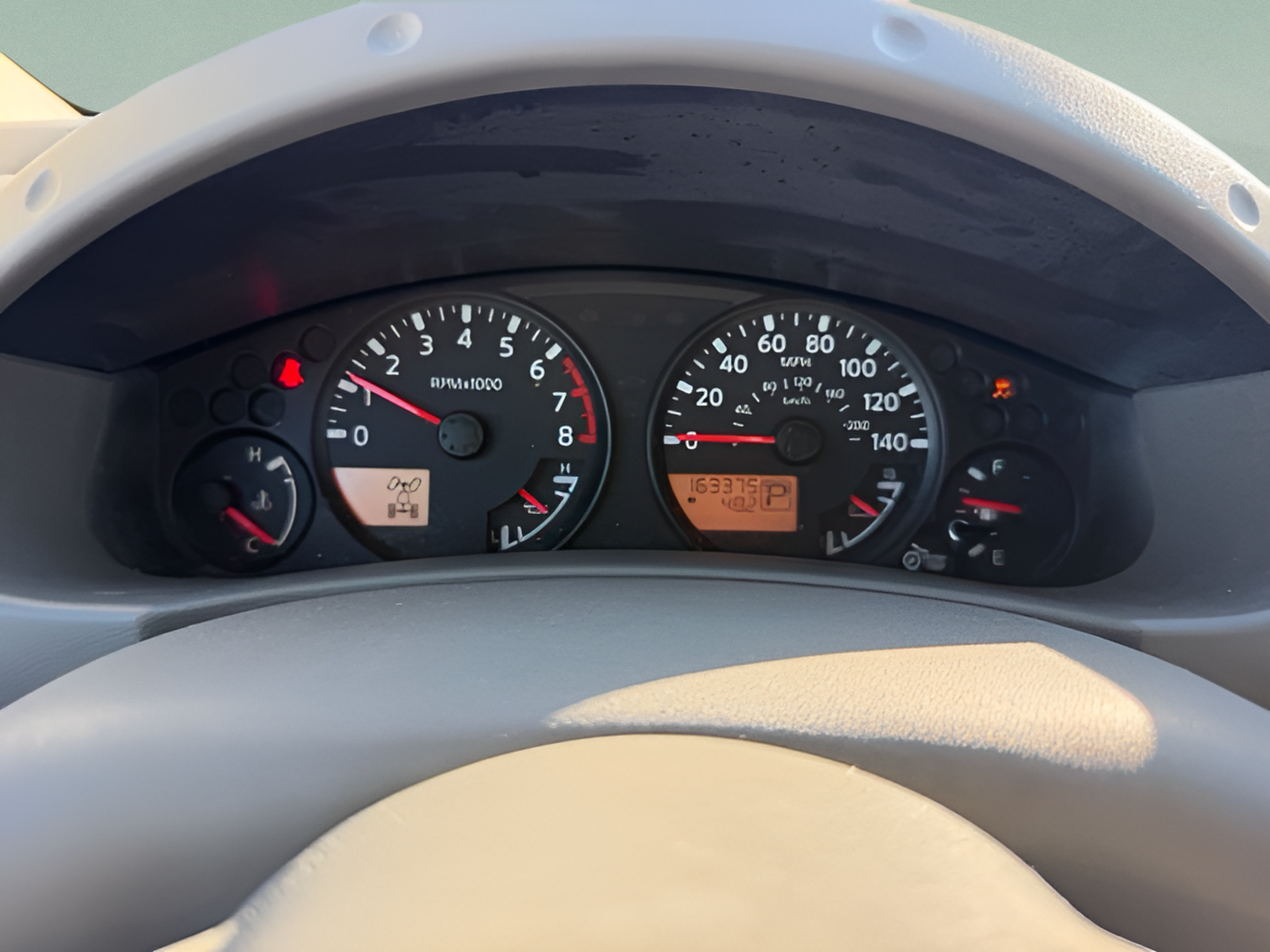 Used 2016 Nissan Frontier SV AWD/4WD image 16