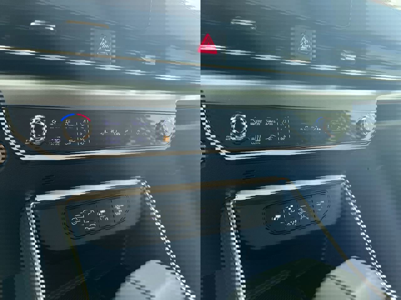 Certified 2026 Kia Carnival SX Prestige image 25