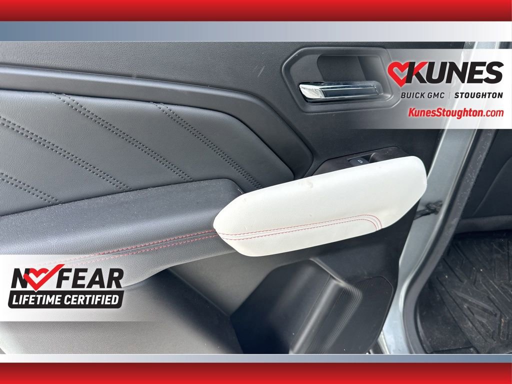 Used 2024 GMC Canyon AT4X image 38