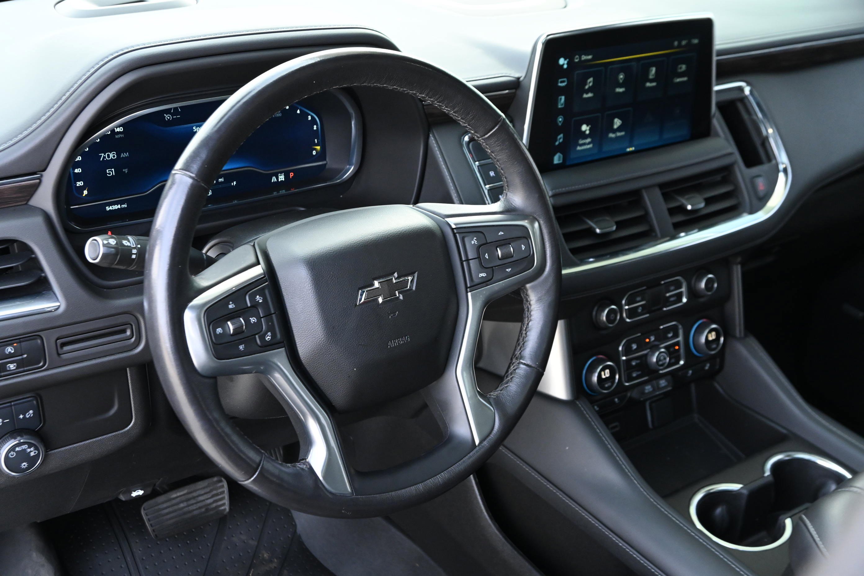 Used 2023 Chevrolet Tahoe Z71 w/ Luxury Package image 12