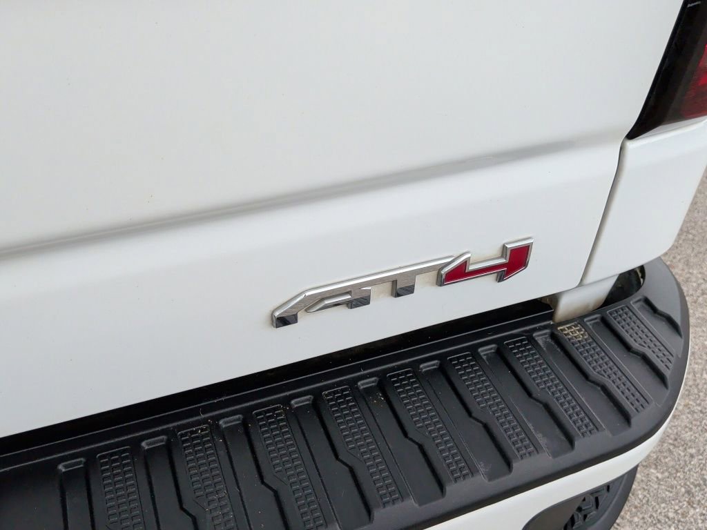 Used 2024 GMC Sierra 1500 AT4 w/ Technology Package image 46