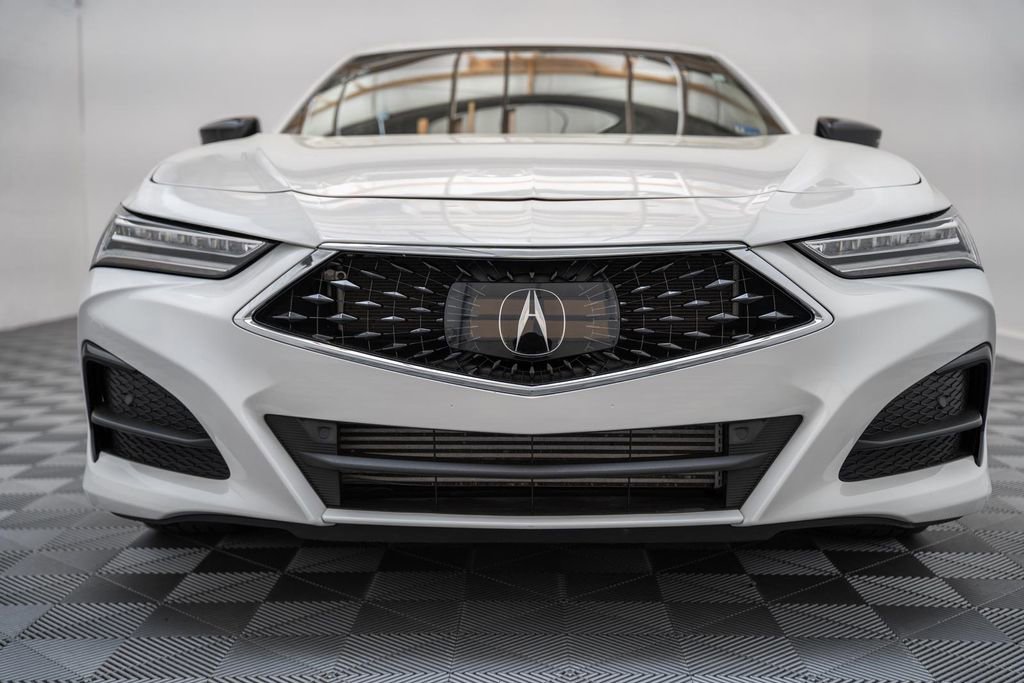 Used 2021 Acura TLX image 2