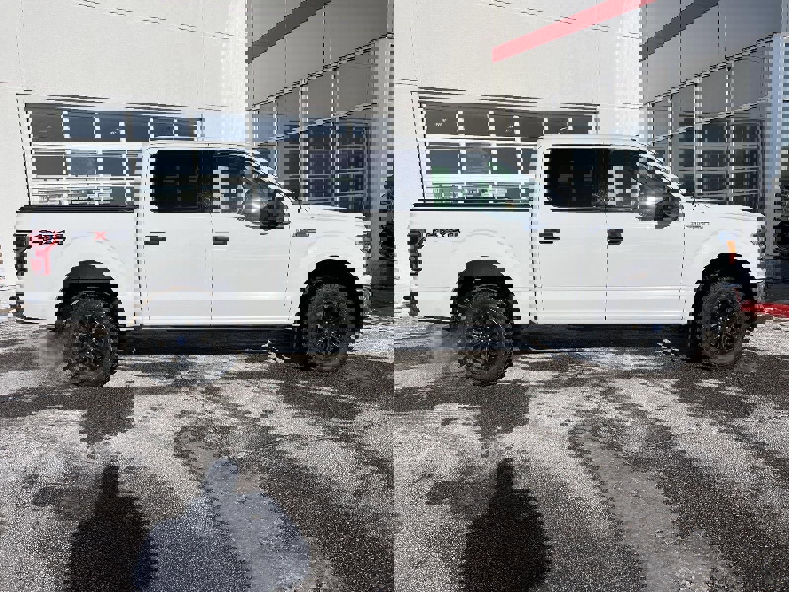 Used 2018 Ford F150 XLT w/ Trailer Tow Package image 31