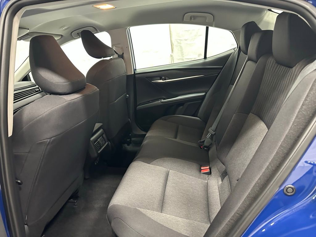 Used 2025 Toyota Camry LE FWD image 47