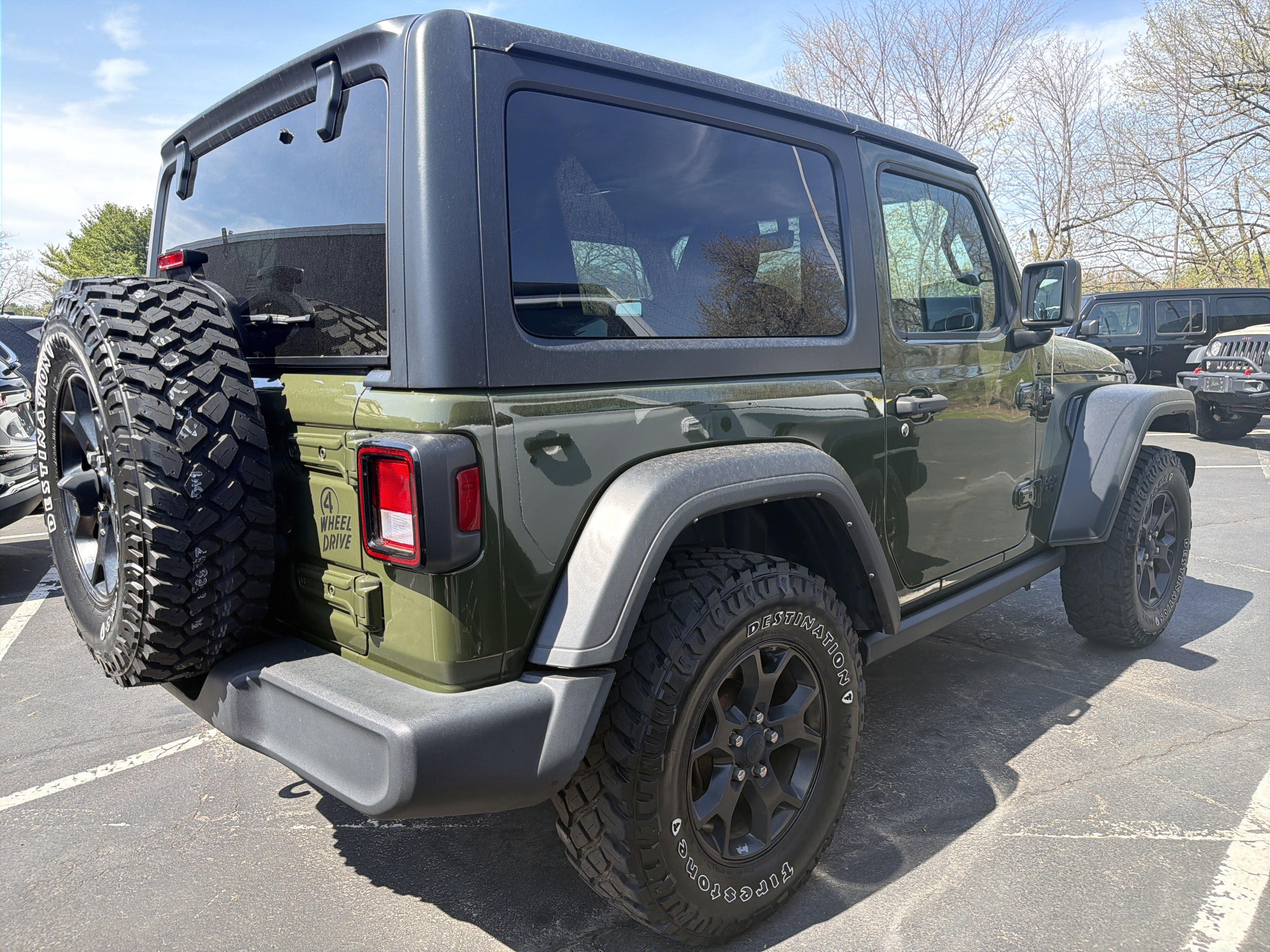 Certified 2022 Jeep Wrangler Sport AWD/4WD image 6